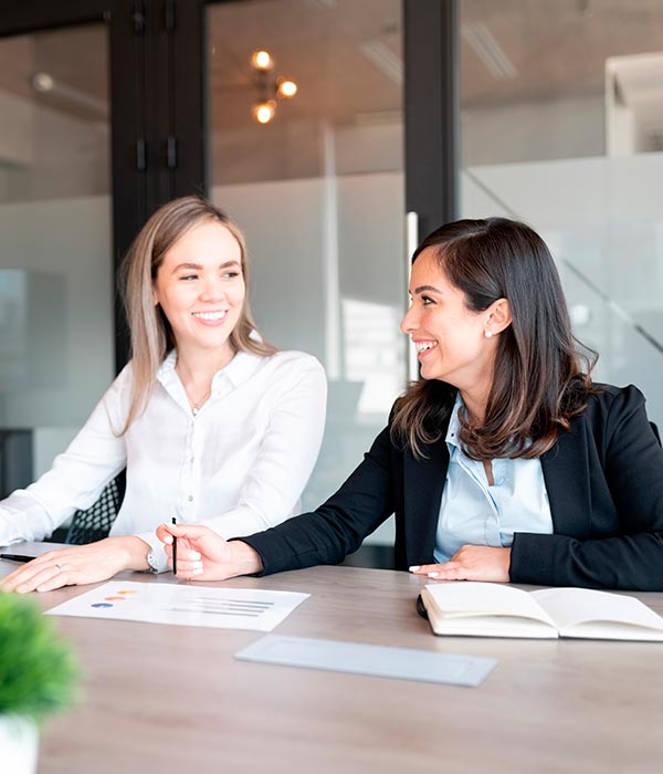 Alumnas de cursos de licitaciones públicas